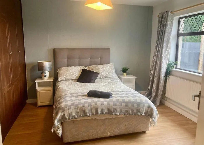 Leixlip 4-bed Sleeps 6 Ideal For Groups Feriehus Kildare